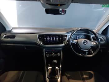 Used Volkswagen T-Roc 2021 for sale - 79573388: Photo
