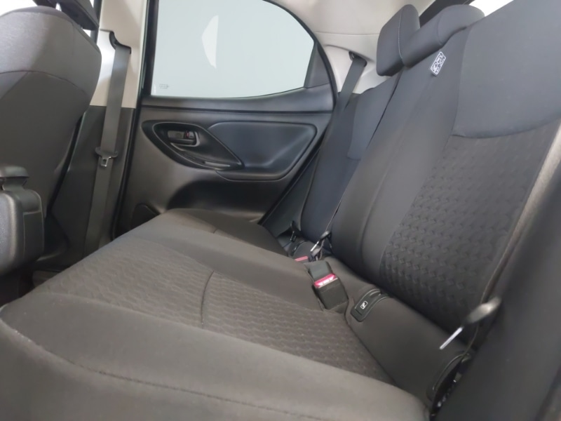 Used Toyota Yaris 2023 for sale - 76498072: Photo 6
