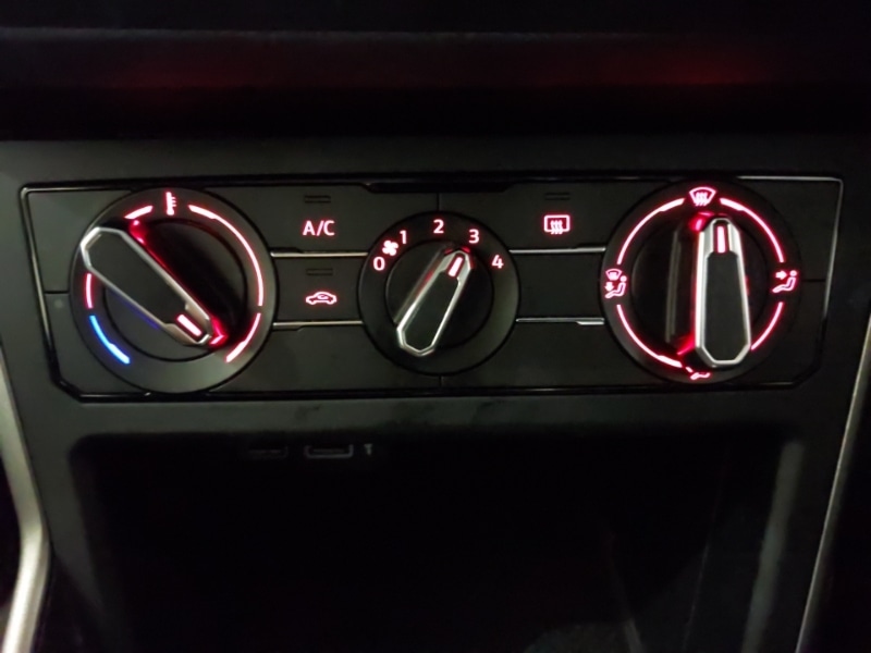 Used Volkswagen Polo 2018 for sale - 77536619: Photo 16