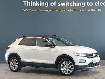 Used Volkswagen T-Roc 2019 for sale - 79420299: Photo