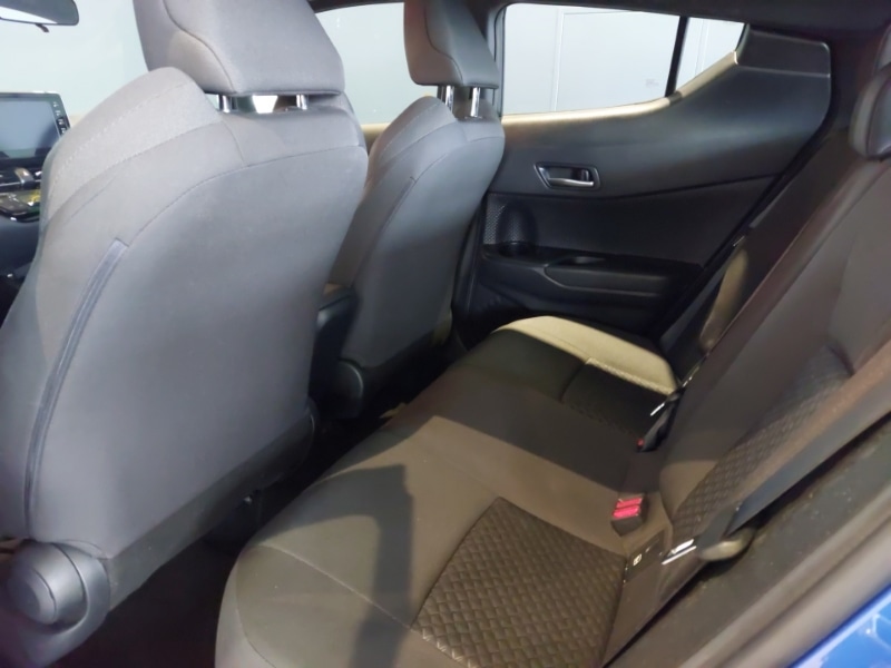 Used Toyota C-HR 2022 for sale - 76317663: Photo 6