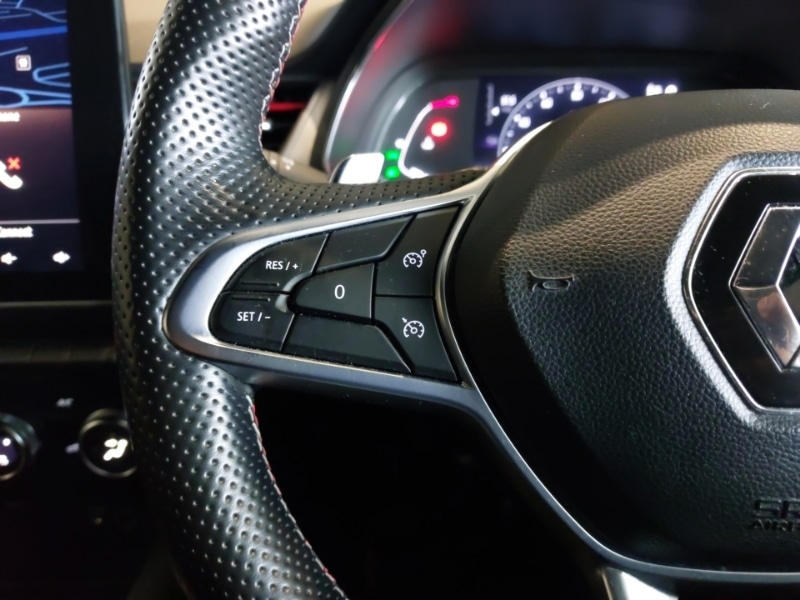 Used Renault Captur 2022 for sale - 77750559: Photo 10