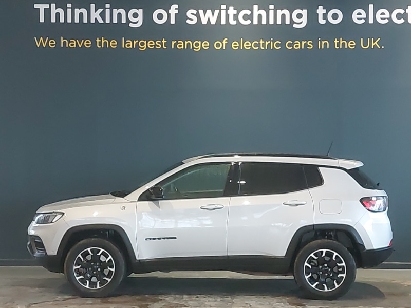 Used Jeep Compass 2023 for sale - 76864436: Photo 4