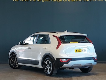 Used Kia Niro 2023 for sale - 78368910: Photo