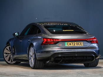 Used Audi RS e-tron GT 2022 for sale - 77698534: Photo