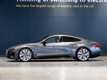 Used Audi RS e-tron GT 2022 for sale - 77698534: Photo