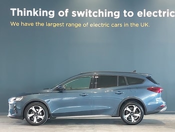 Used Ford Focus 2022 for sale - 77635840: Photo