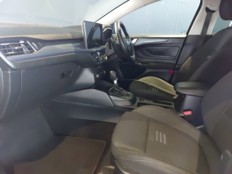 Used Ford Focus 2022 for sale - 77635840: Photo 5