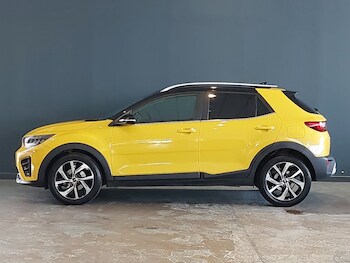Used Kia Stonic 2023 for sale - 79642266: Photo