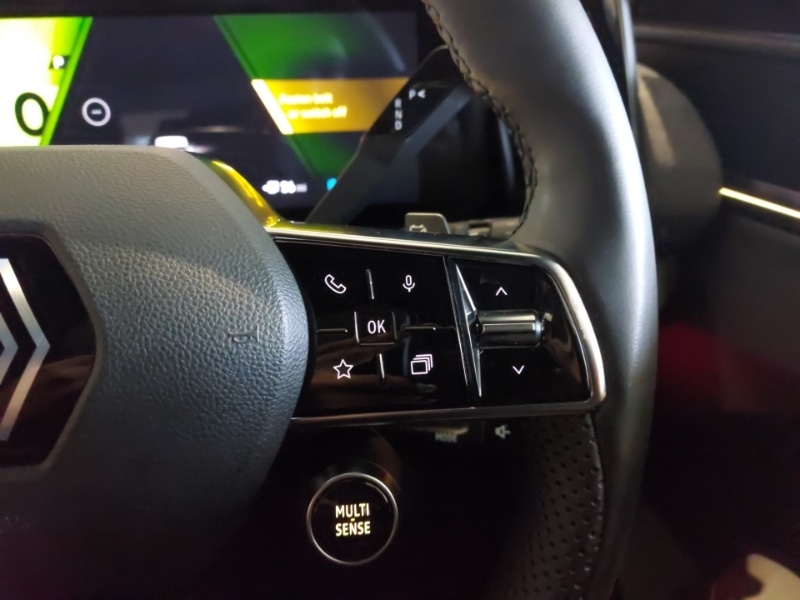 Used Renault Scenic E-Tech for sale - 77366155: Photo 11