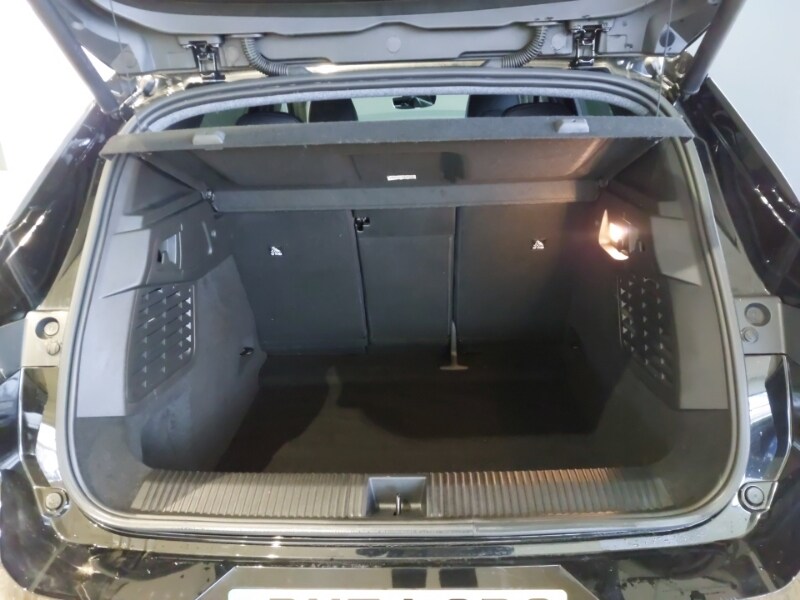 Used Renault Scenic E-Tech for sale - 77366155: Photo 8