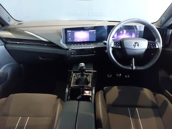 Used Vauxhall Astra 2023 for sale - 79420324: Photo