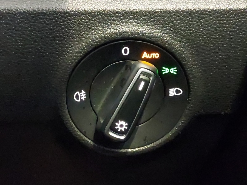 Used Volkswagen T-Roc 2021 for sale - 76393155: Photo 18