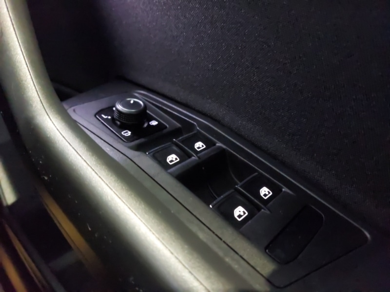 Used Volkswagen T-Roc 2021 for sale - 76393155: Photo 19