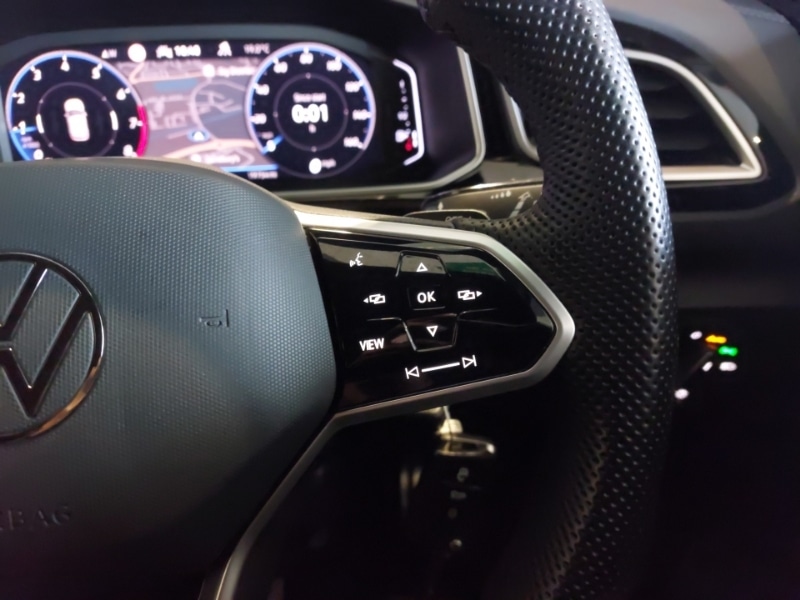 Used Volkswagen T-Roc 2023 for sale - 77556221: Photo 11