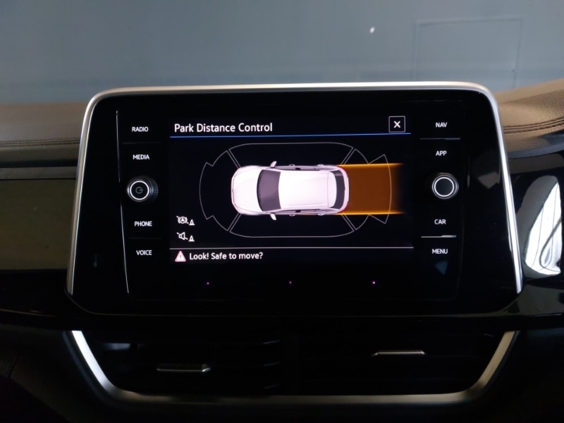 Used Volkswagen T-Roc 2023 for sale - 77556221: Photo 12