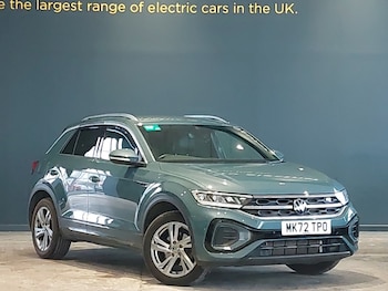 Used Volkswagen T-Roc 2023 for sale - 77556221: Photo