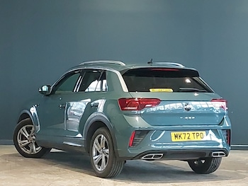 Used Volkswagen T-Roc 2023 for sale - 77556221: Photo