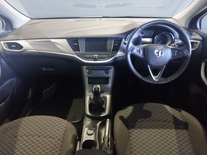 Used Vauxhall Astra 2020 for sale - 76741673: Photo 2