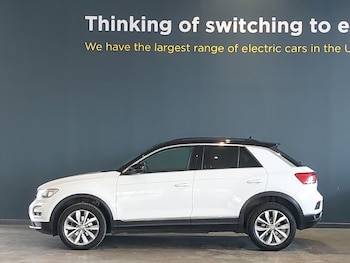 Used Volkswagen T-Roc 2019 for sale - 78283588: Photo