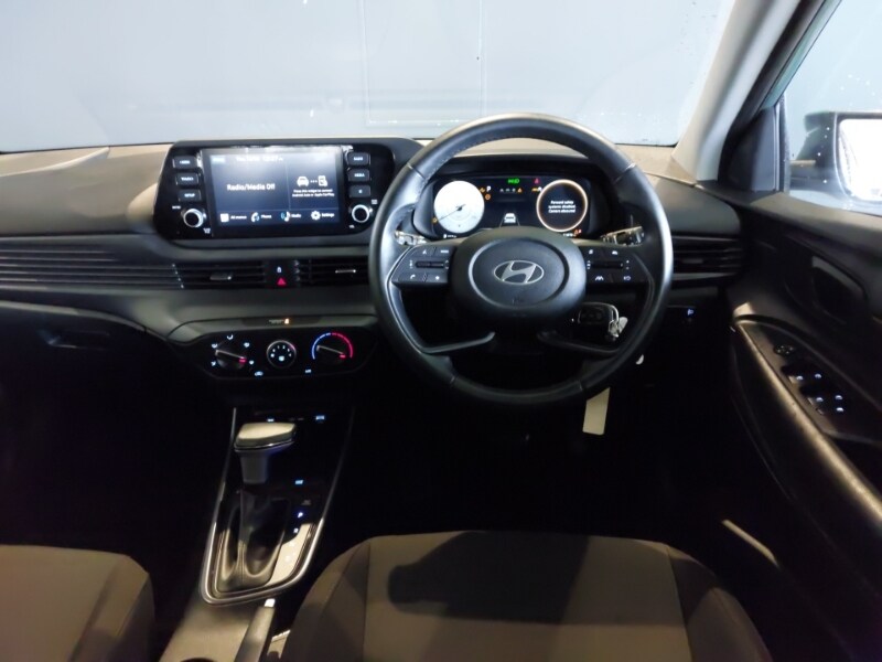 Used Hyundai i20 2023 for sale - 77556103: Photo 7