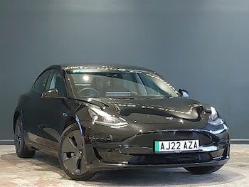 2022 - RWD 4dr Auto