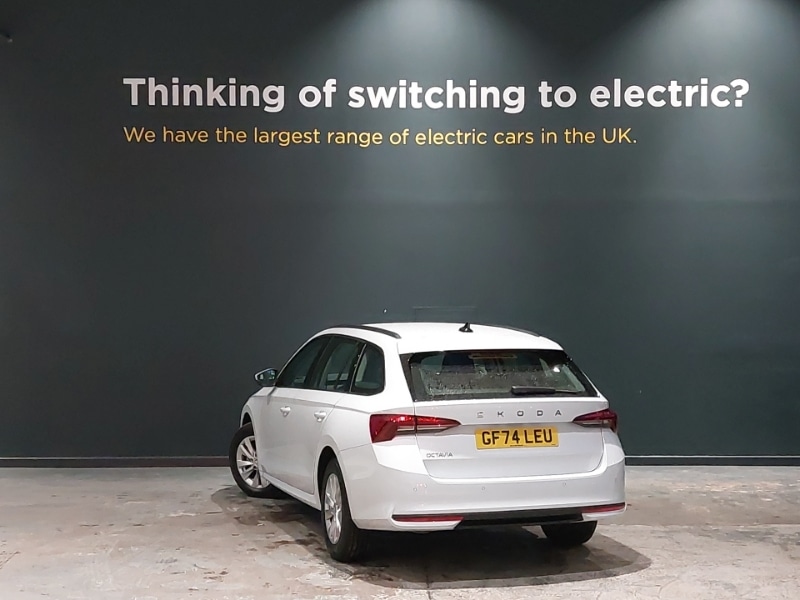 Used Skoda Octavia 2024 for sale - 77141492: Photo 3