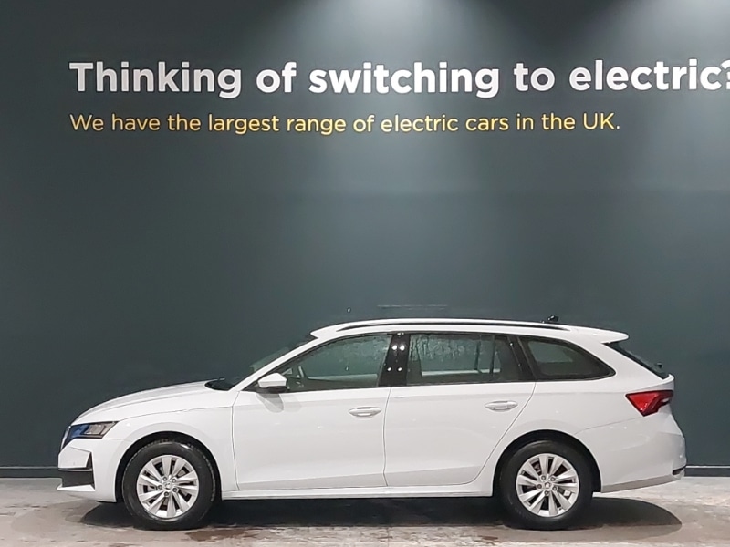 Used Skoda Octavia 2024 for sale - 77141492: Photo 4