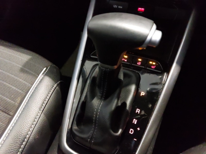 Used Kia Stonic 2023 for sale - 77466663: Photo 18