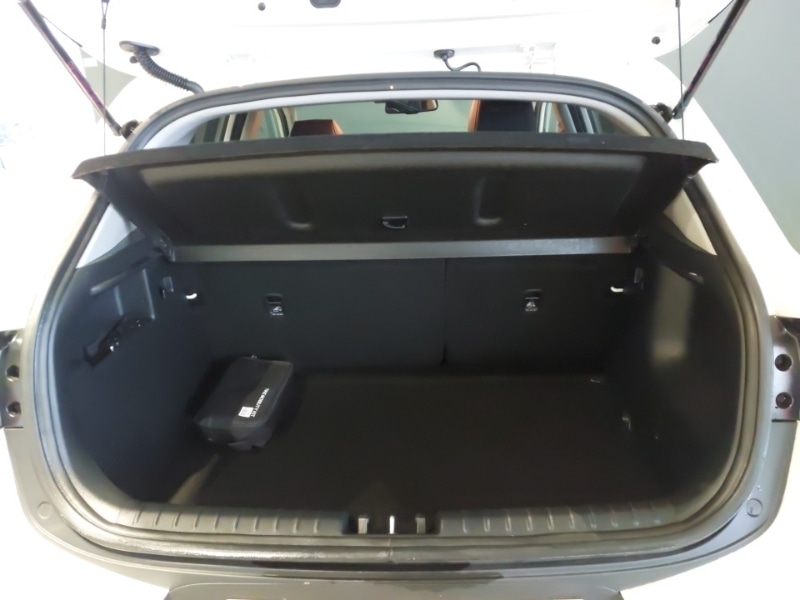 Used Kia Stonic 2023 for sale - 77466663: Photo 8