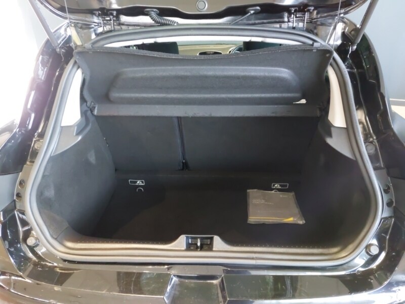 Used Renault Clio 2019 for sale - 76579205: Photo 8