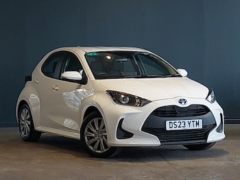 Used Toyota Yaris 2023 for sale - 79581430: Photo