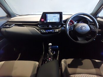 Used Toyota C-HR 2023 for sale - 77677916: Photo