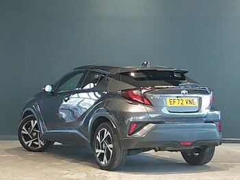 Used Toyota C-HR 2023 for sale - 77677916: Photo