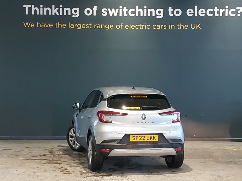 Used Renault Captur 2022 for sale - 77141504: Photo 3