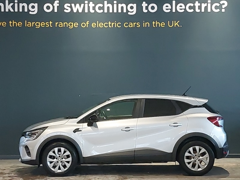 Used Renault Captur 2022 for sale - 77141504: Photo 4