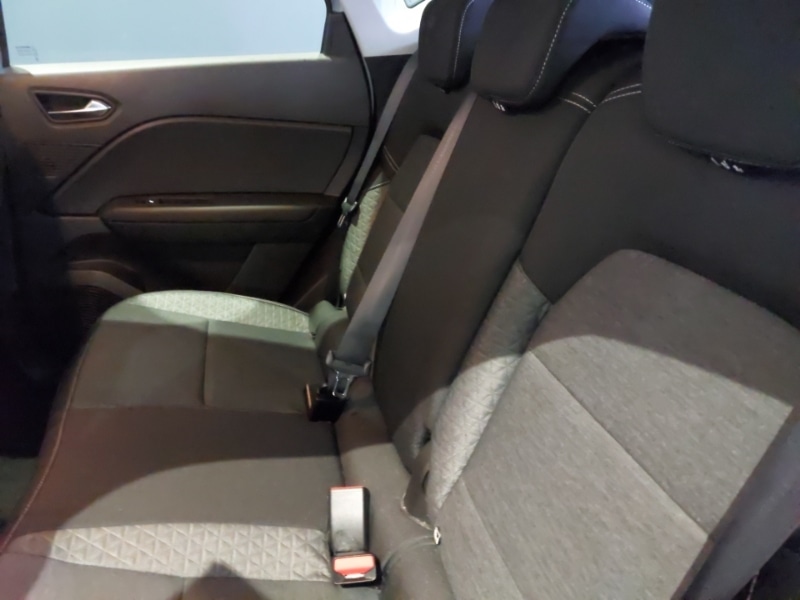 Used Renault Captur 2022 for sale - 77141504: Photo 6