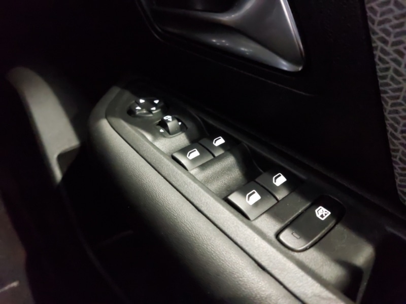 Used Citroen C4 2022 for sale - 76540476: Photo 19