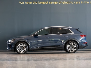 Used Audi Q8 2023 for sale - 79505729: Photo