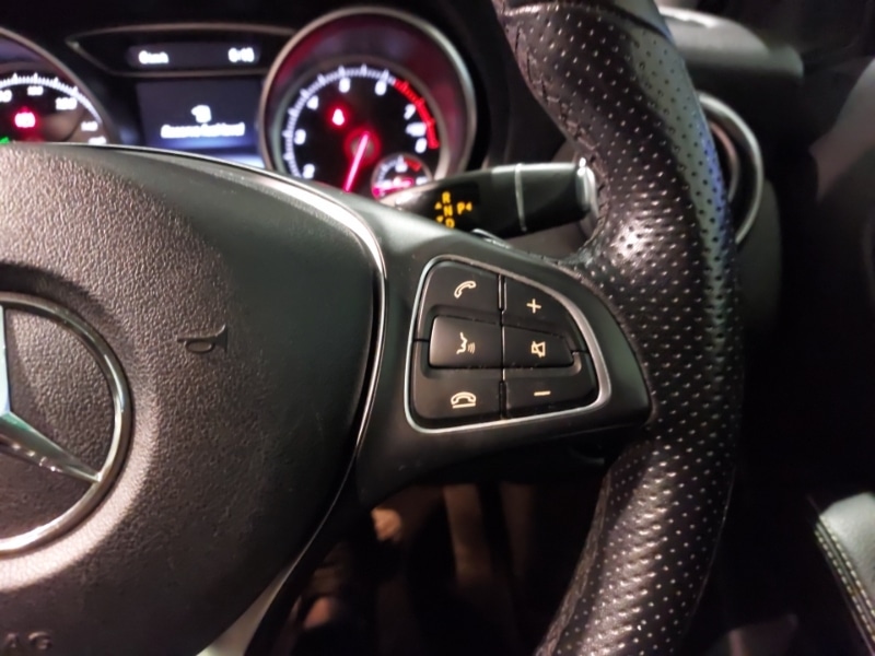 Used Mercedes-Benz GLA 2019 for sale - 77595859: Photo 11