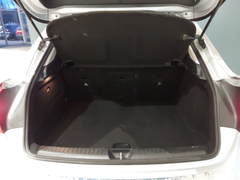 Used Mercedes-Benz GLA 2019 for sale - 77595859: Photo 8