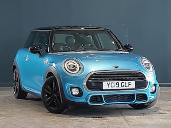 Used MINI Hatch 2019 for sale - 79826696: Photo