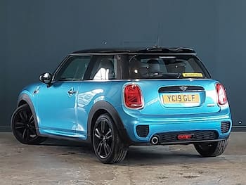 Used MINI Hatch 2019 for sale - 79826696: Photo