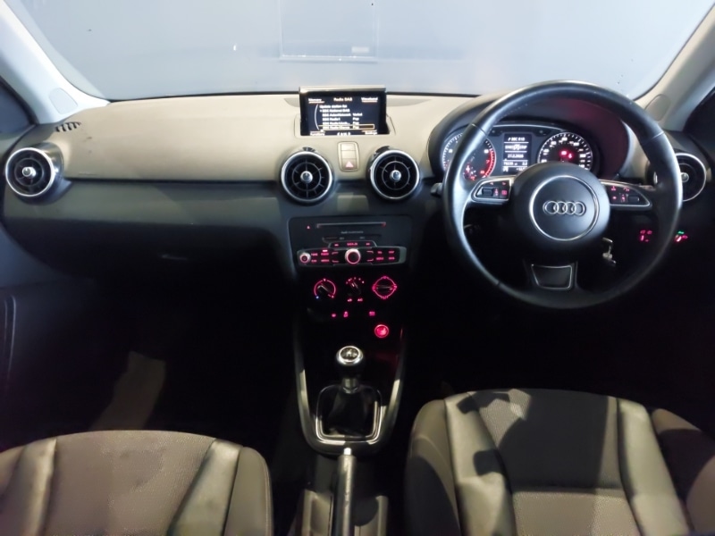 Used Audi A1 2018 for sale - 77702182: Photo 2