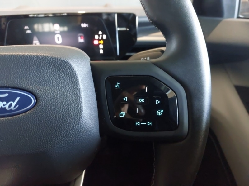 Used Ford Explorer 2025 for sale - 76906552: Photo 11