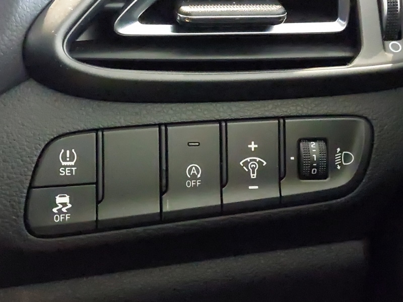 Used Hyundai i30 2023 for sale - 76974879: Photo 19