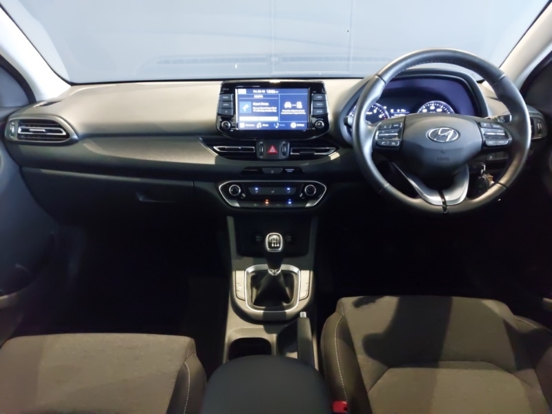 Used Hyundai i30 2023 for sale - 76974879: Photo 2