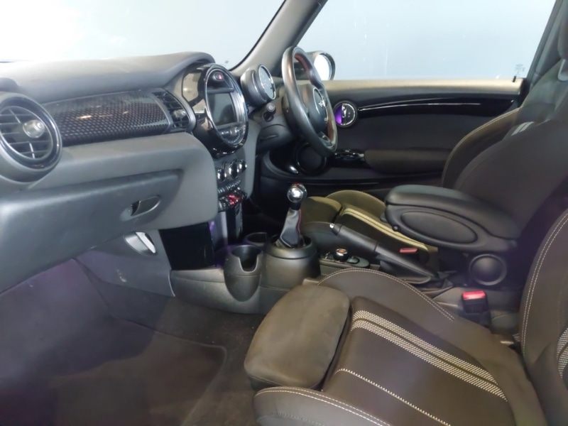 Used MINI Hatch 2019 for sale - 77992552: Photo 5