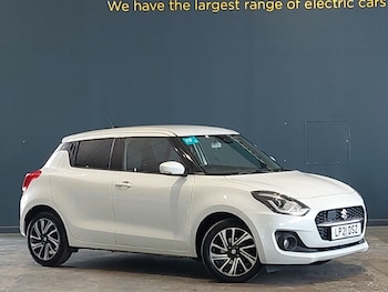 Used Suzuki Swift 2021 for sale - 79432802: Photo