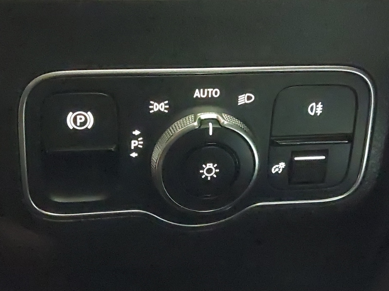 Used Mercedes-Benz GLA 2022 for sale - 77568897: Photo 18